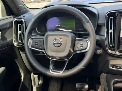 Certified 2023 Volvo C40 P8 Recharge Plus w/ Climate Package AWD/4WD image 23