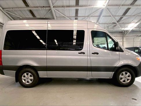 New 2025 Mercedes-Benz Sprinter 2500 image 6