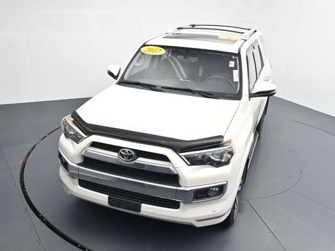 Used 2017 Toyota 4Runner Limited AWD/4WD image 21