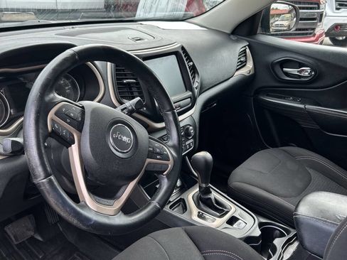 Used 2017 Jeep Cherokee 75th Anniversary image 16