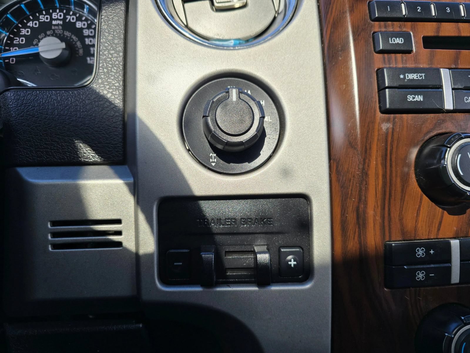 Used 2012 Ford F150 Lariat w/ Max Trailer Tow Pkg AWD/4WD image 29