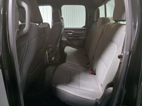 Used 2022 RAM 1500 Big Horn AWD/4WD image 11