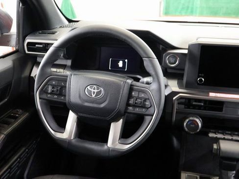 Certified 2025 Toyota 4Runner SR5 image 15