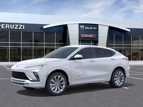 New 2026 Buick Envista Avenir image 2