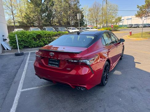 Used 2024 Toyota Camry XSE w/ Navigation Package image 14