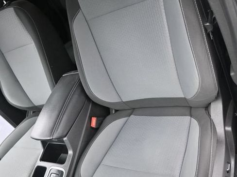Used 2018 Ford Escape SE w/ SE Sync 3 Package AWD/4WD image 11