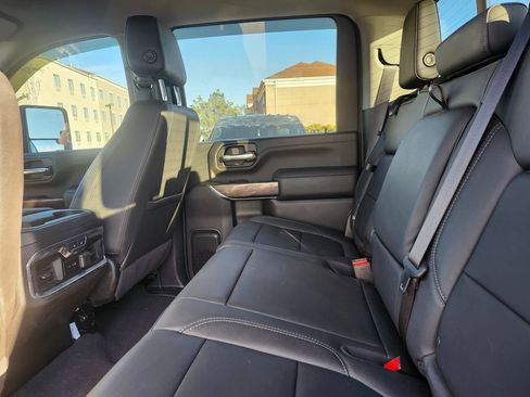 Used 2023 Chevrolet Silverado 2500 LTZ w/ LTZ Plus Package image 7