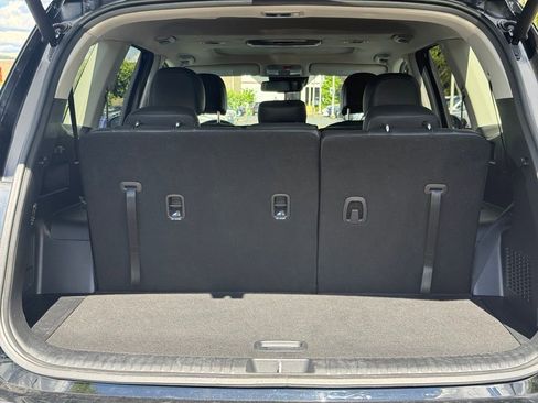 Used 2024 Kia Telluride EX AWD/4WD image 11