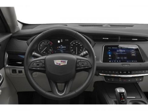 Certified 2022 Cadillac XT4 Premium Luxury w/ Enhanced Visibility Package image 10