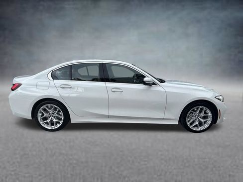 Used 2025 BMW 330i Sedan RWD image 8