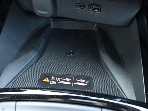 New 2026 Chevrolet Trax ACTIV w/ Sunroof Package FWD image 14