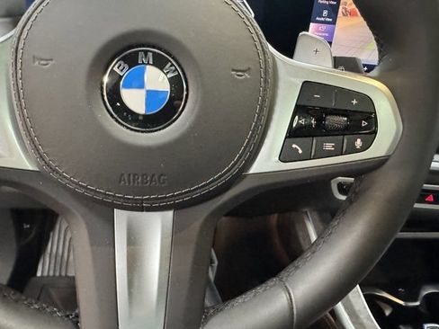 Used 2025 BMW X7 xDrive40i w/ M Sport Package AWD/4WD image 24