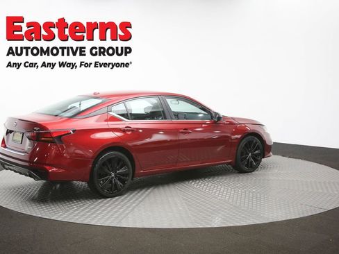 Used 2022 Nissan Altima 2.5 SR AWD/4WD image 42