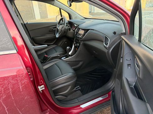 Used 2020 Chevrolet Trax Premier image 13