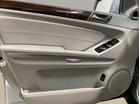 Used 2011 Mercedes-Benz ML 350 BlueTEC 4MATIC image 27