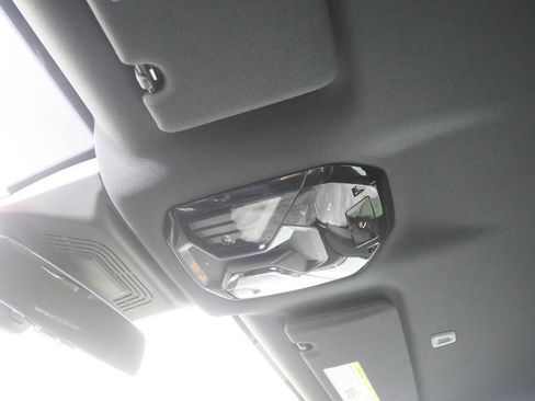 New 2026 BMW iX xDrive45 image 19