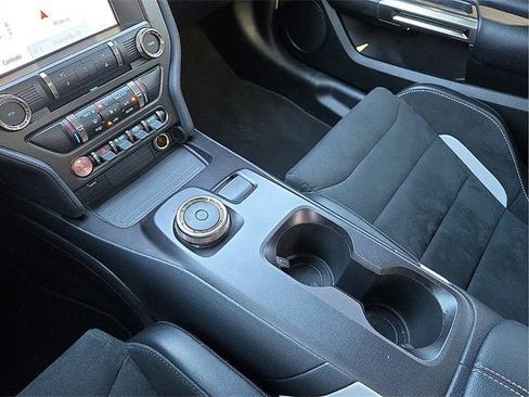 Used 2020 Ford Mustang Shelby GT500 w/ Technology Package image 25