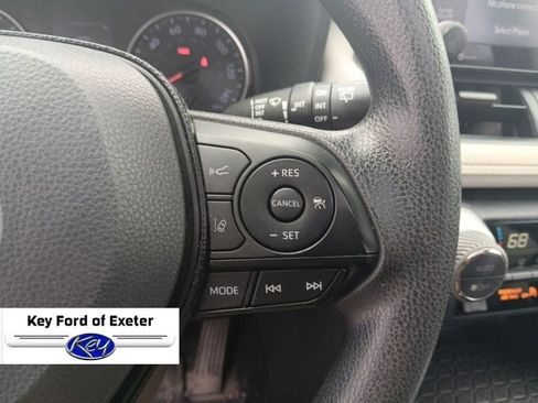 Used 2019 Toyota RAV4 XLE AWD/4WD image 25