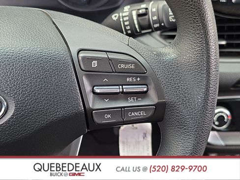 Used 2018 Hyundai Elantra GT FWD image 13