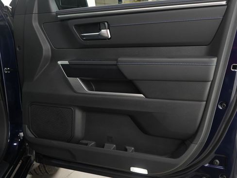 Used 2025 Toyota Tundra Platinum image 9