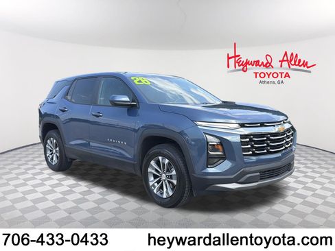 Used 2026 Chevrolet Equinox LT w/ Convenience Package II FWD image 1