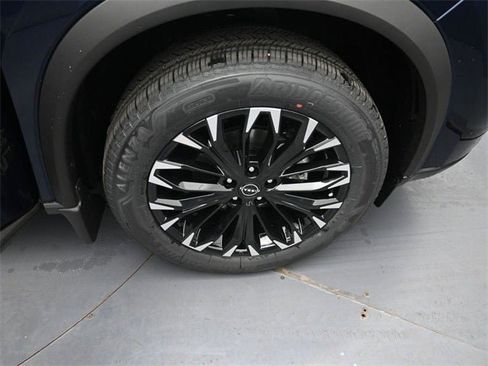 New 2026 Nissan Rogue SV image 38