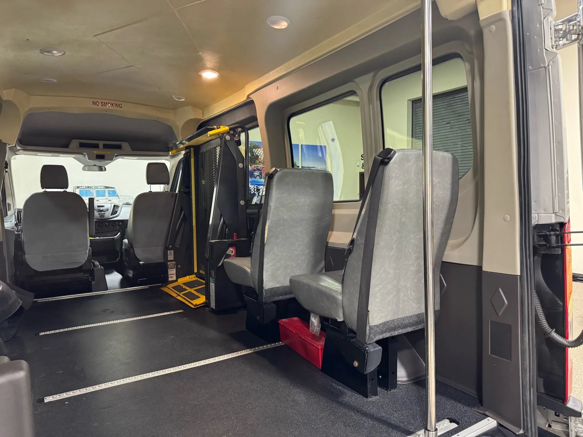 Used 2015 Ford Transit 350 148 Medium Roof RWD image 31