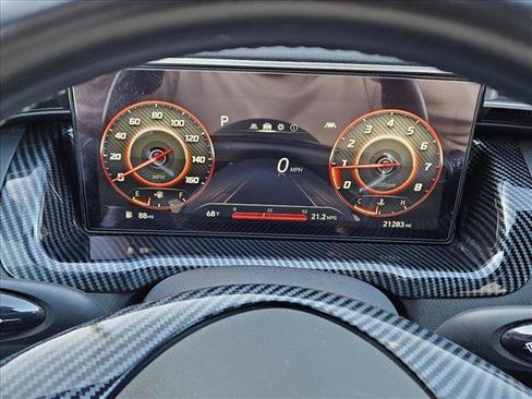 Used 2022 Hyundai Santa Cruz SEL Premium image 11