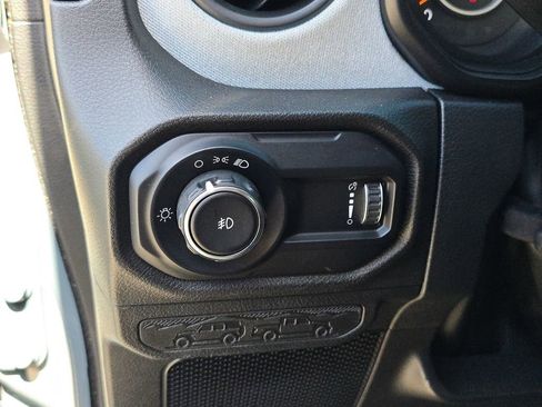 Used 2024 Jeep Wrangler Sport AWD/4WD image 32