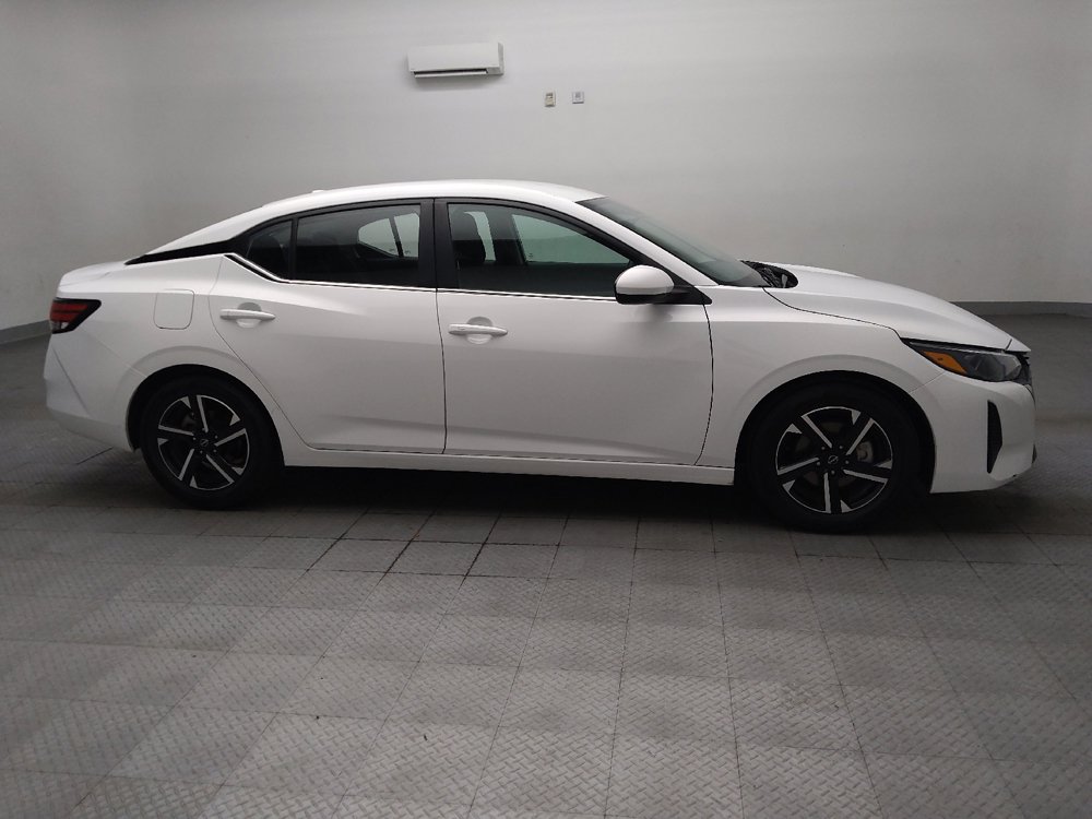 Used 2024 Nissan Sentra SV FWD image 11