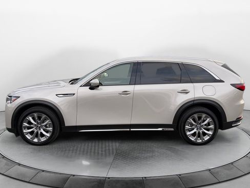 Certified 2025 MAZDA CX-90 3.3 Turbo w/ Premium Plus Pkg image 4