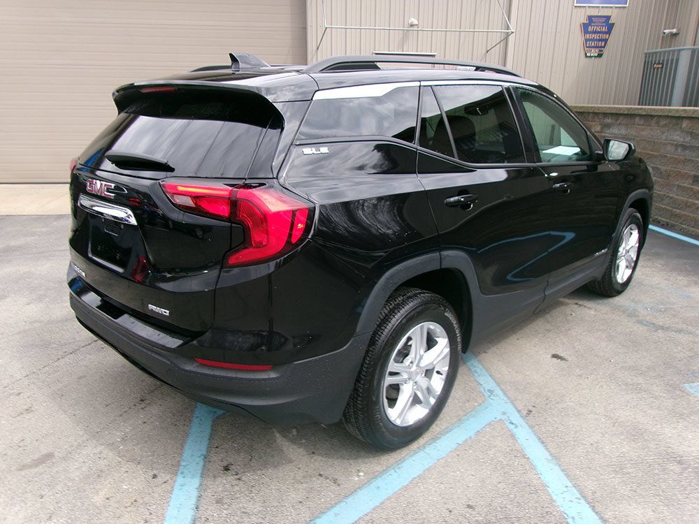 Used 2018 GMC Terrain SLE w/ Driver Convenience Package AWD/4WD image 5