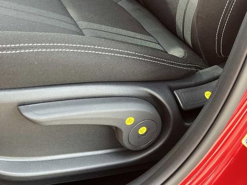 New 2026 Hyundai Venue SEL FWD image 21