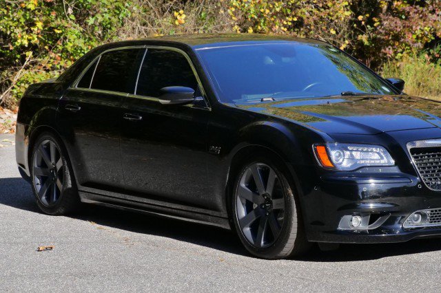 Used 2012 Chrysler 300 SRT8 w/ 19-Premium Speaker Group RWD image 59