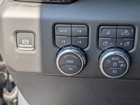 Used 2025 GMC Sierra 1500 Denali w/ Denali Reserve Package image 17