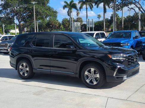 Used 2024 Honda Pilot EX-L image 3