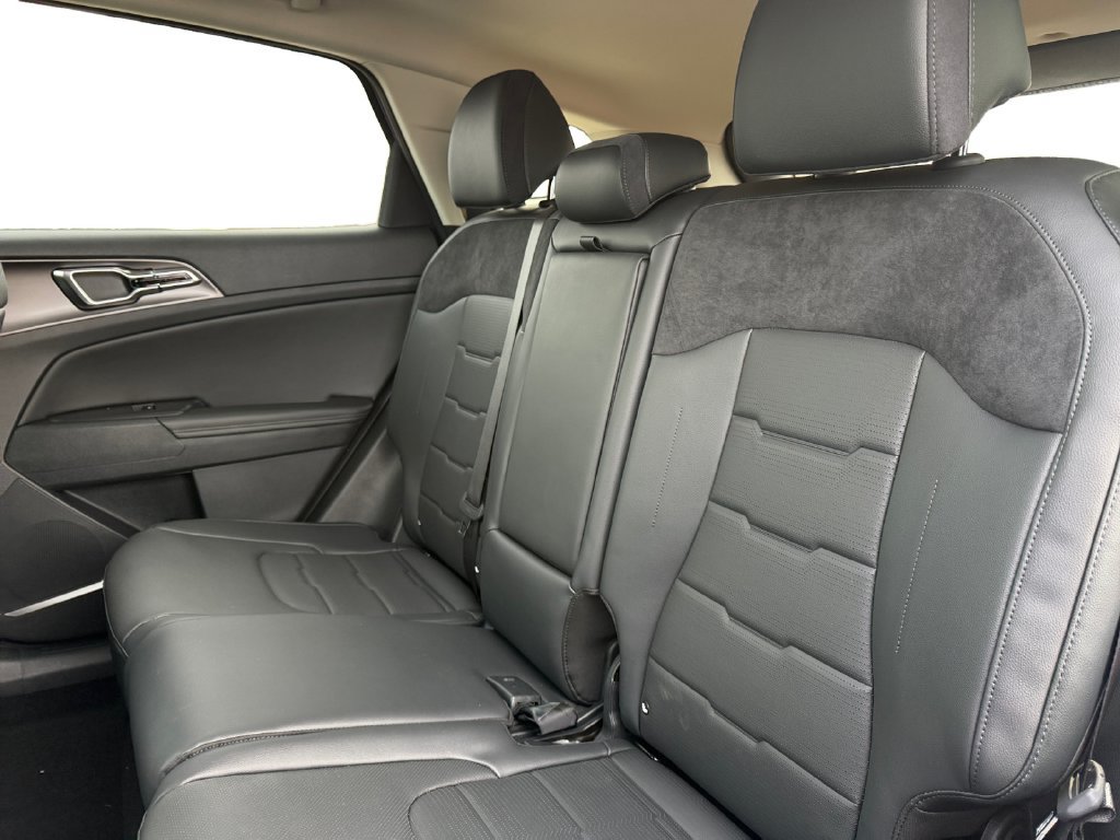 New 2026 Kia Sportage SX AWD/4WD image 14