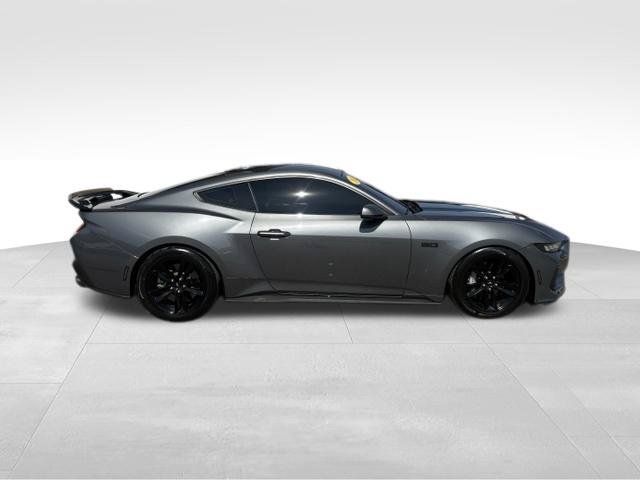 Used 2024 Ford Mustang GT RWD image 9