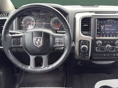 Used 2019 RAM 1500 Big Horn AWD/4WD image 25