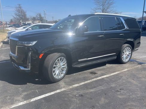 Used 2023 Cadillac Escalade Premium Luxury image 1