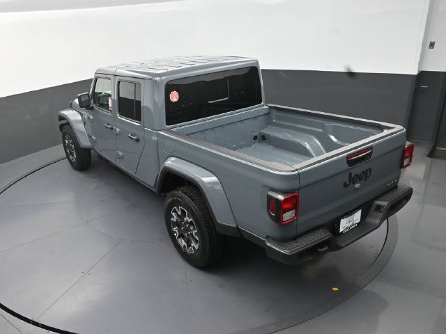 New 2026 Jeep Gladiator Sport AWD/4WD image 14