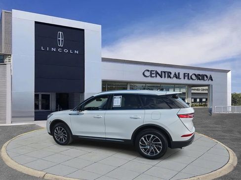 Used 2022 Lincoln Corsair FWD w/ Equipment Group 101A image 12