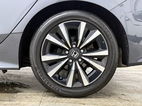 Used 2023 Honda Civic EX image 10