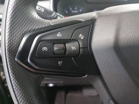 Used 2023 Chevrolet TrailBlazer LT w/ Convenience Package AWD/4WD image 16