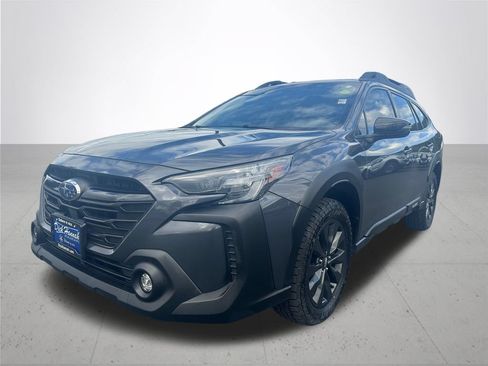 Used 2023 Subaru Outback Onyx Edition XT w/ Tech Package 2 AWD/4WD image 2