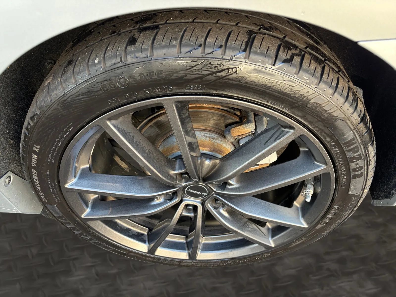 Used 2017 Toyota Camry SE FWD image 40