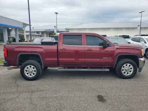 Used 2015 GMC Sierra 2500 SLE w/ SLE Preferred Package image 2