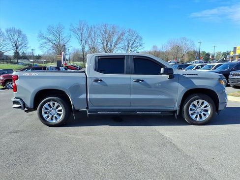 Used 2024 Chevrolet Silverado 1500 Custom w/ LPO, Dark Essentials Package image 3