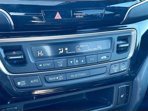 Used 2021 Honda Ridgeline Black Edition image 16