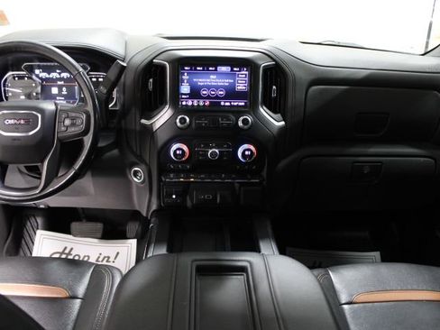 Used 2020 GMC Sierra 2500 AT4 w/ AT4 Premium Package image 24
